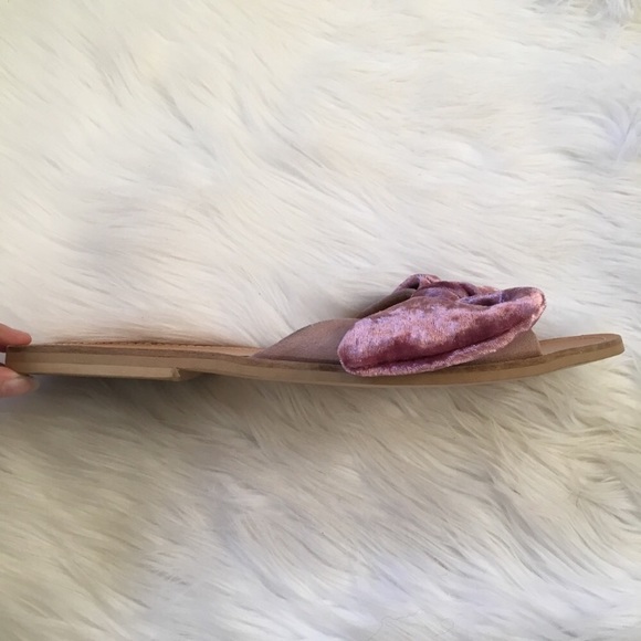 Musse and Cloud Pink Bow Sandals Shoes - Picture 3 of 5